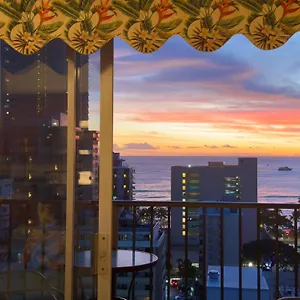 Jenny's Waikiki Apartment