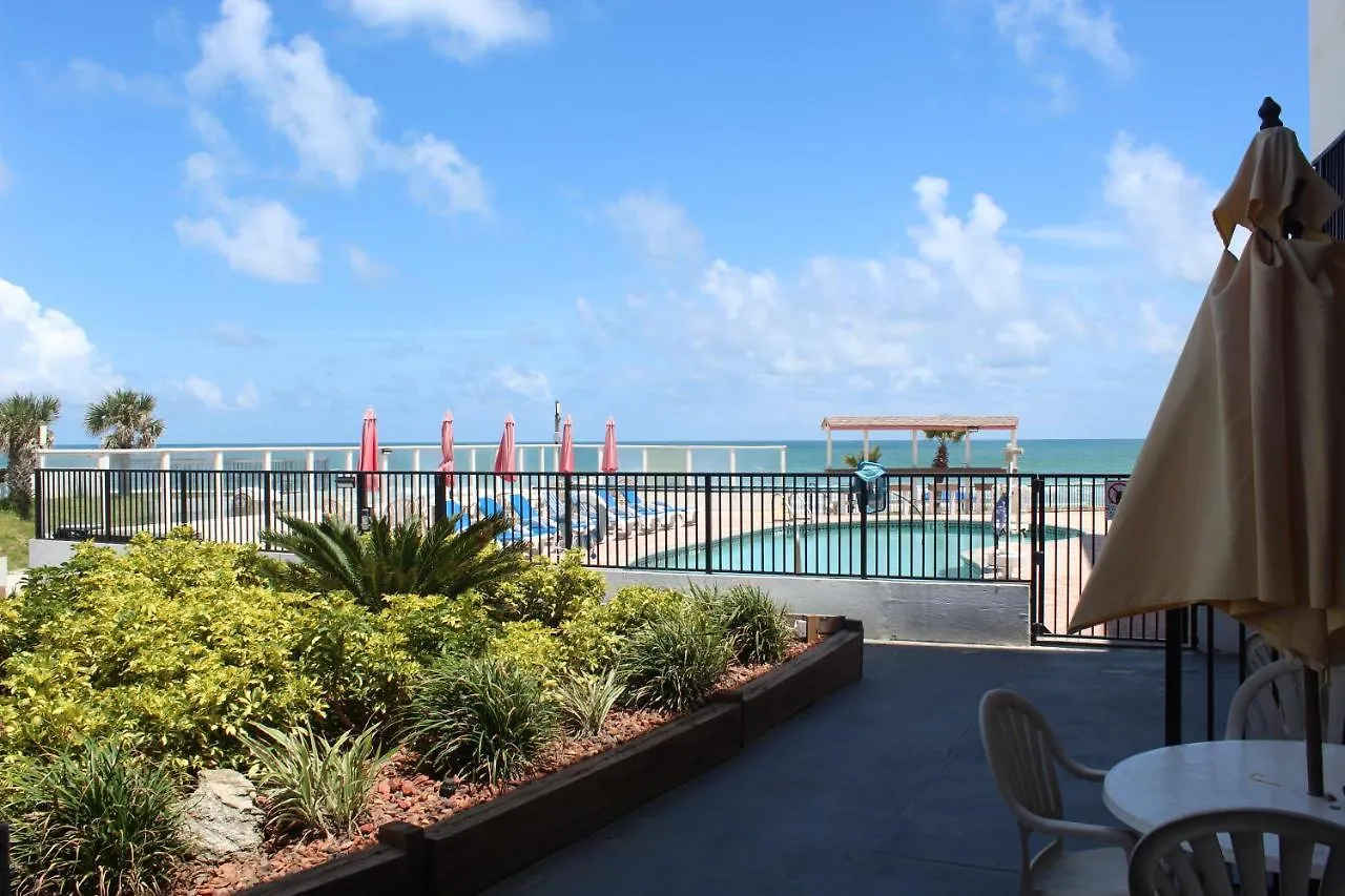Cove Motel Oceanfront Daytona Beach 3*,